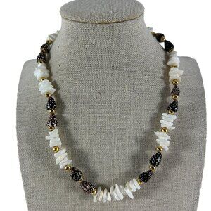 Dotted Shells Chippy Beaded Choker Necklace Gold Tone Beach Surfer Ocean 16"